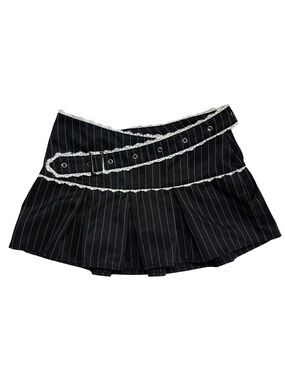 Romwe | Black Pinstripe Crisscross Lace Trim Buckle Strap Pleated Mini Skirt
